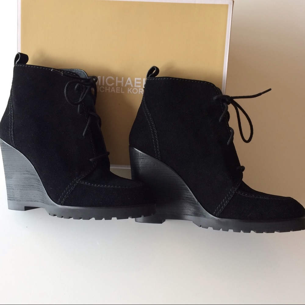 MICHAEL KORS Leather Wedge Bootie